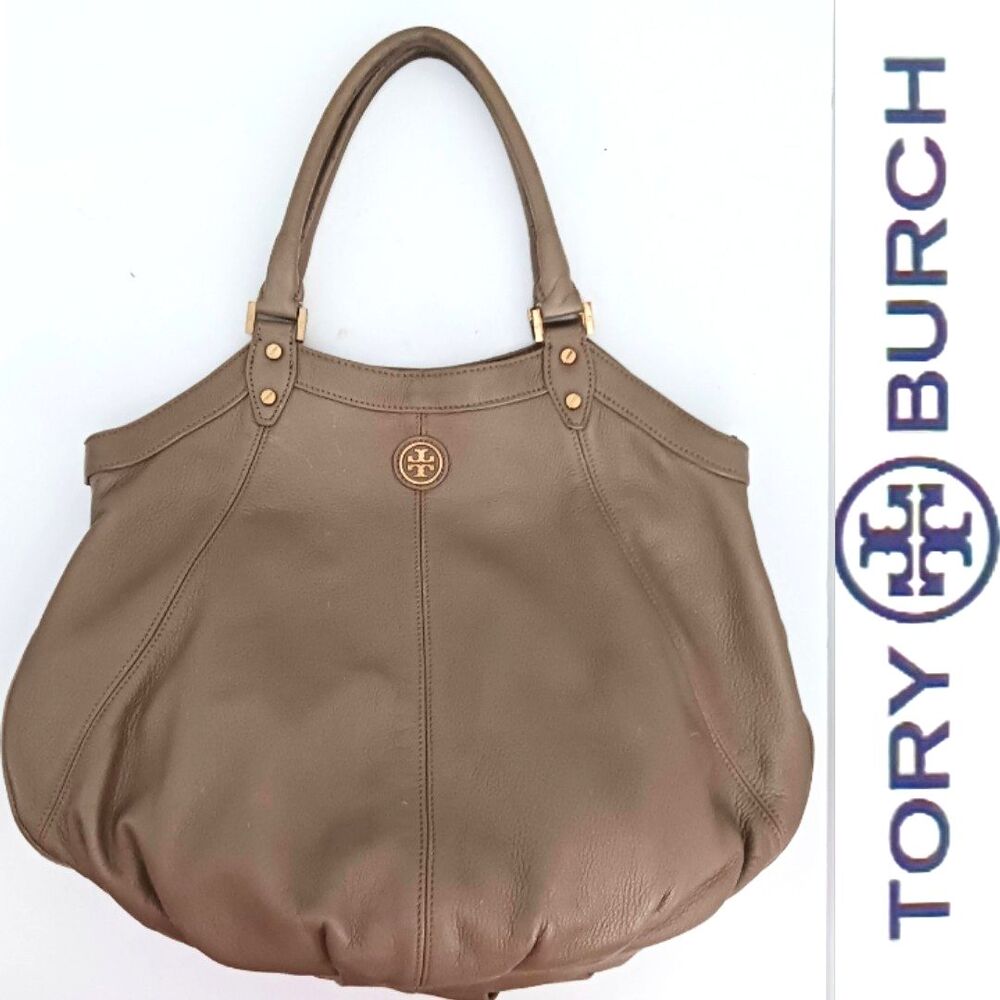 Tory Burch Dakota Lg Hobo Satchel Clay Beige Pebbled Leather Gold Logo w Dustbag